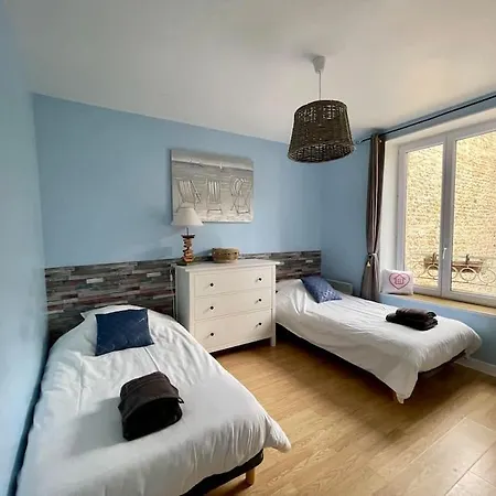 House & Patio By Melrose * ארומנש-לה-באינס